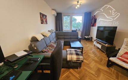 RealityDS -  🏡 2-IZBOVÝ BYT VO VEĽKOSTI 3-IZBOVÉHO? ÁNO – 66 m², BALKÓN A BEZ ĎALŠÍCH INVESTÍCIÍ! Šamorín, Mestský Majer