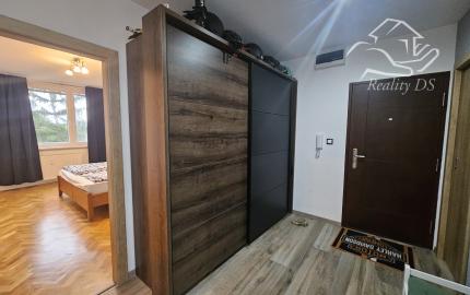 RealityDS -  🏡 2-IZBOVÝ BYT VO VEĽKOSTI 3-IZBOVÉHO? ÁNO – 66 m², BALKÓN A BEZ ĎALŠÍCH INVESTÍCIÍ! Šamorín, Mestský Majer