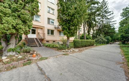 RealityDS -  🏡 2-IZBOVÝ BYT VO VEĽKOSTI 3-IZBOVÉHO? ÁNO – 66 m², BALKÓN A BEZ ĎALŠÍCH INVESTÍCIÍ! Šamorín, Mestský Majer