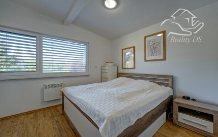 RealityDS – PREDAJ | 5-izbový rodinný dom | pozemok 747 m² | Lehnice – Kolónia