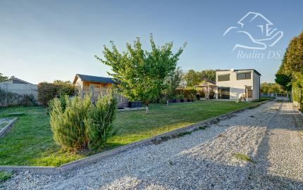 RealityDS – PREDAJ | 5-izbový rodinný dom | pozemok 747 m² | Lehnice – Kolónia