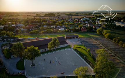 RealityDS – PREDAJ | 5-izbový rodinný dom | pozemok 747 m² | Lehnice – Kolónia