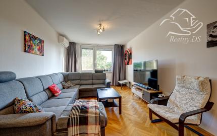 RealityDS -  🏡 2-IZBOVÝ BYT VO VEĽKOSTI 3-IZBOVÉHO? ÁNO – 66 m², BALKÓN A BEZ ĎALŠÍCH INVESTÍCIÍ! Šamorín, Mestský Majer