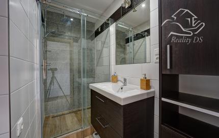 RealityDS -  🏡 2-IZBOVÝ BYT VO VEĽKOSTI 3-IZBOVÉHO? ÁNO – 66 m², BALKÓN A BEZ ĎALŠÍCH INVESTÍCIÍ! Šamorín, Mestský Majer