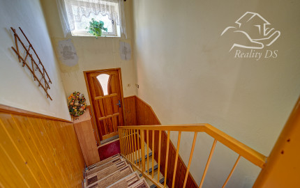 RealityDS – Predaj rodinného domu s garážou, terasou a veľkým pozemkom 1 824 m², Gabčíkovo