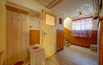 RealityDS – Predaj rodinného domu s garážou, terasou a veľkým pozemkom 1 824 m², Gabčíkovo