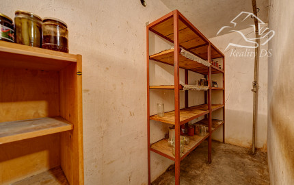 RealityDS – Predaj rodinného domu s garážou, terasou a veľkým pozemkom 1 824 m², Gabčíkovo