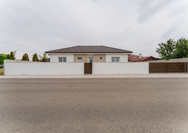 REZERVOVANÉ - RK RealityDS - PREDAJ Modernej, 4 izbovovej novostavby v Dunajskej Strede – Garden Town