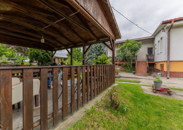 REZERVOVANÉ - RK RealityDS - PREDAJ 4 izbového domu s vidieckym charakterom a veľkým pozemkom, Blahová Okres Dunajská Streda