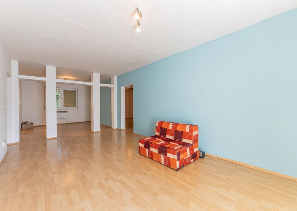 ÚSPEŠNE ODOVZDANÝ! - RK RealityDS - Predaj 3 izb. veľkometrážneho bytu, 94 m2, loggiou, Hlboká ul.