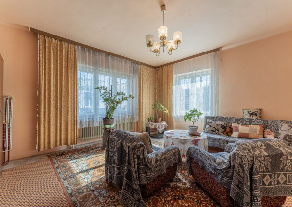 RealityDS - Predaj 3 izbového rodinného domu s garážou, letnou kuchynkou na 6,23 á pozemku, Šamorín