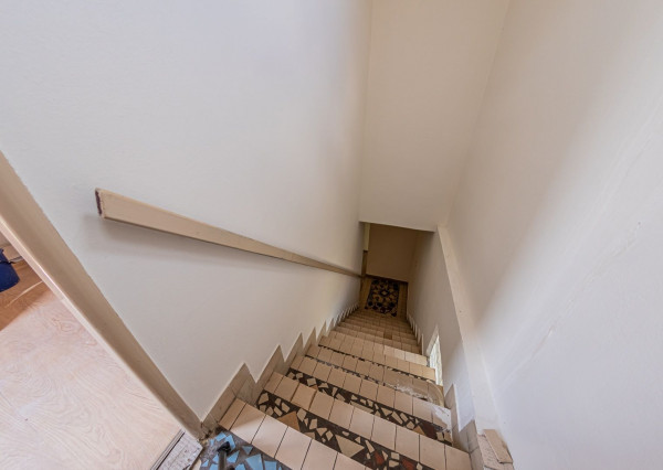 Predaj 4 izb. rodinného domu, garáže a vedľ. stavby na 23,09 á pozemku, ZĽAVA 40000