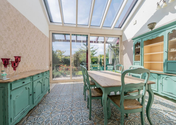 RealityDS - PREDAJ úsporného 5,5-izbového rodinného domu s pozemkom 621 m2, Šamorín