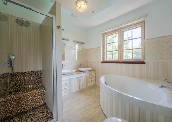 RealityDS - PREDAJ úsporného 5,5-izbového rodinného domu s pozemkom 621 m2, Šamorín