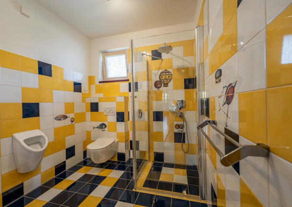 RealityDS - PREDAJ úsporného 5,5-izbového rodinného domu s pozemkom 621 m2, Šamorín