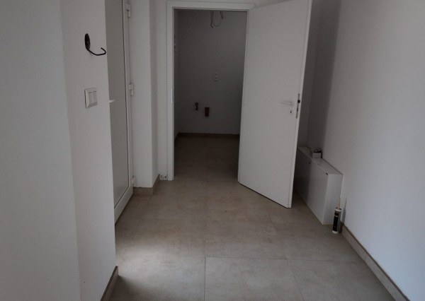 Predaj - 4 izb. NOVOSTAVBA BUNGALOVU  s 3 parkovacími plochami na 5,60 á pozemku, Šamorín