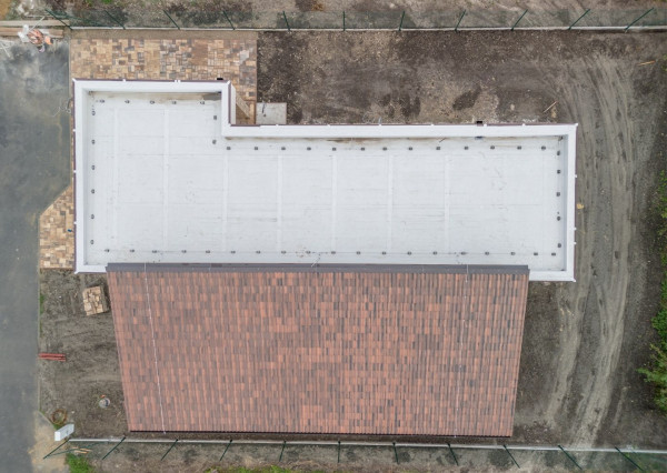 Predaj - 4 izb. NOVOSTAVBA BUNGALOVU  s 3 parkovacími plochami na 5,60 á pozemku, Šamorín