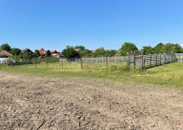 RealityDS - Predaj rozsiahleho pozemku o rozlohe 23,91 á pre výstavbu rodinného domu, Jahodná