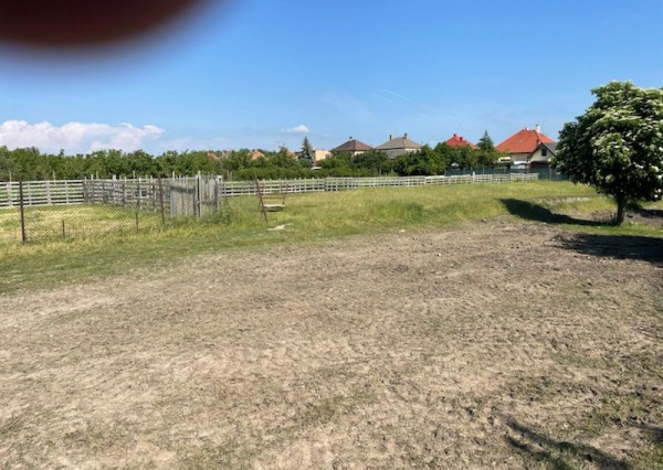 RealityDS - Predaj rozsiahleho pozemku o rozlohe 23,91 á pre výstavbu rodinného domu, Jahodná