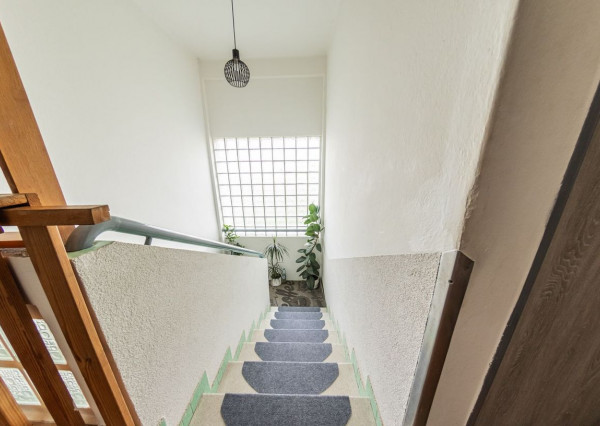 RealityDS - PREDAJ 5-izbového rodinného domu s garážou a veľkým pozemkom – Malé Dvorníky