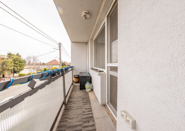 RealityDS - PREDAJ 5-izbového rodinného domu s garážou a veľkým pozemkom – Malé Dvorníky