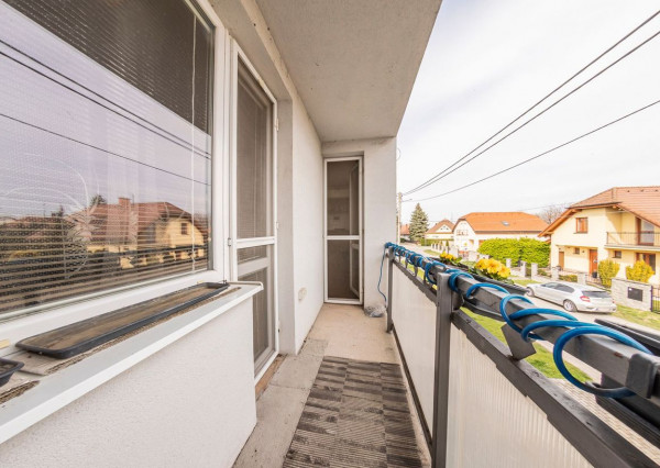 RealityDS - PREDAJ 5-izbového rodinného domu s garážou a veľkým pozemkom – Malé Dvorníky