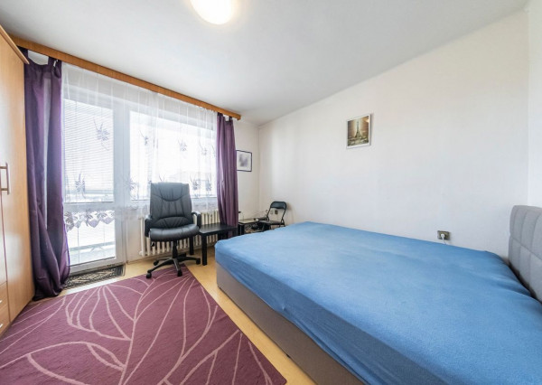 RealityDS - PREDAJ 5-izbového rodinného domu s garážou a veľkým pozemkom – Malé Dvorníky