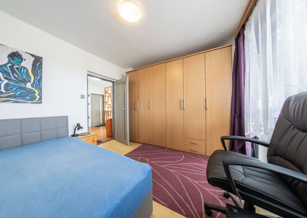 RealityDS - PREDAJ 5-izbového rodinného domu s garážou a veľkým pozemkom – Malé Dvorníky