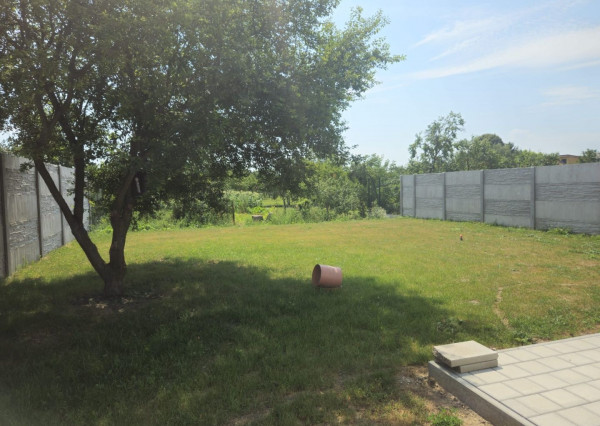 REZERVOVANÝ - RealityDS - ZĽAVA, KTORÁ SA NEODMIETA ! Predaj 3i bungalovu so 445 m2 pozemkom, Báč