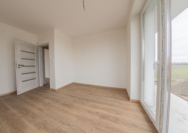 RealityDS - Nový 4-izbový byt so záhradkou a parkovaním na PREDAJ, Bučuháza - Šamorín