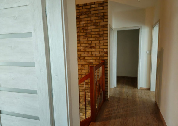 RK RealityDS - PREDAJ NOVÝ 4 izb. byt, 123 m2 + malá oplotená záhradka na relax + 2x parkovacia plocha v OV =nová cena =259.500,-€ !!!