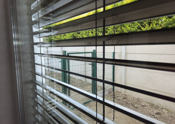 RK RealityDS - PREDAJ NOVÝ 4 izb. byt, 123 m2 + malá oplotená záhradka na relax + 2x parkovacia plocha v OV =nová cena =259.500,-€ !!!