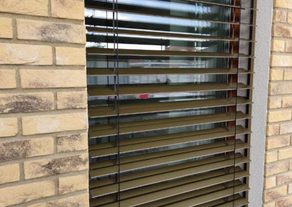 RK RealityDS - PREDAJ NOVÝ 4 izb. byt, 123 m2 + malá oplotená záhradka na relax + 2x parkovacia plocha v OV =nová cena =259.500,-€ !!!