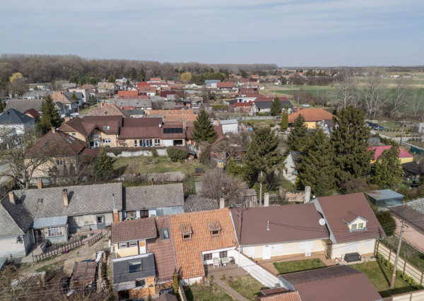 RealityDS - PREDAJ moderná celoročne obyv. chatka so 170 m2 pozemkom, Bodíky AKCIA!