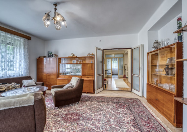 REZERVOVANÝ - RealityDS - Predaj RD 7 izb. , s dvomi BJ, pozemkom 1798 m2, Šamorín