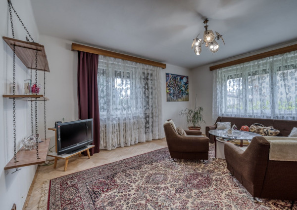 REZERVOVANÝ - RealityDS - Predaj RD 7 izb. , s dvomi BJ, pozemkom 1798 m2, Šamorín