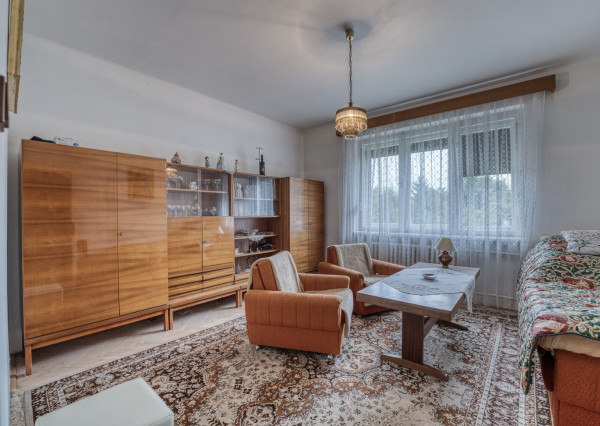 REZERVOVANÝ - RealityDS - Predaj RD 7 izb. , s dvomi BJ, pozemkom 1798 m2, Šamorín