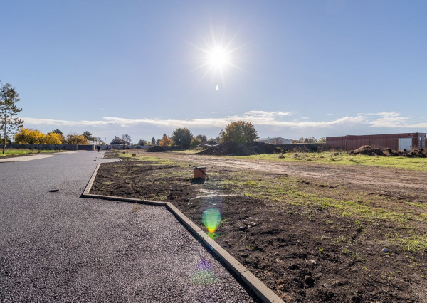 RealityDS - Predaj 8 lukratívnych stavebných pozemkov v Šamoríne, časť Bučuháza