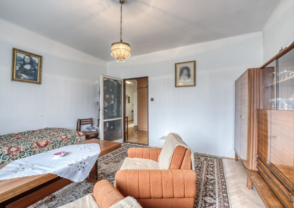 REZERVOVANÝ - RealityDS - Predaj RD 7 izb. , s dvomi BJ, pozemkom 1798 m2, Šamorín