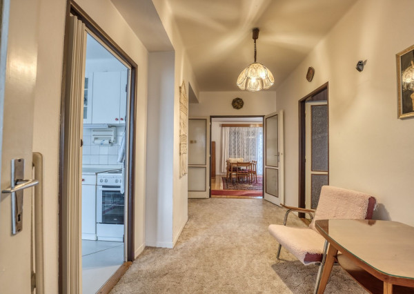 REZERVOVANÝ - RealityDS - Predaj RD 7 izb. , s dvomi BJ, pozemkom 1798 m2, Šamorín