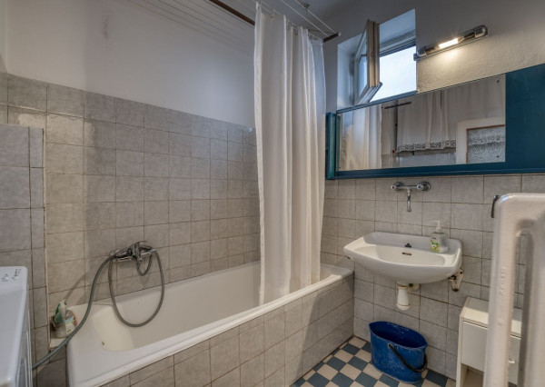 REZERVOVANÝ - RealityDS - Predaj RD 7 izb. , s dvomi BJ, pozemkom 1798 m2, Šamorín