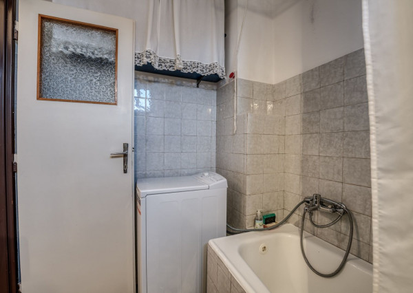 REZERVOVANÝ - RealityDS - Predaj RD 7 izb. , s dvomi BJ, pozemkom 1798 m2, Šamorín