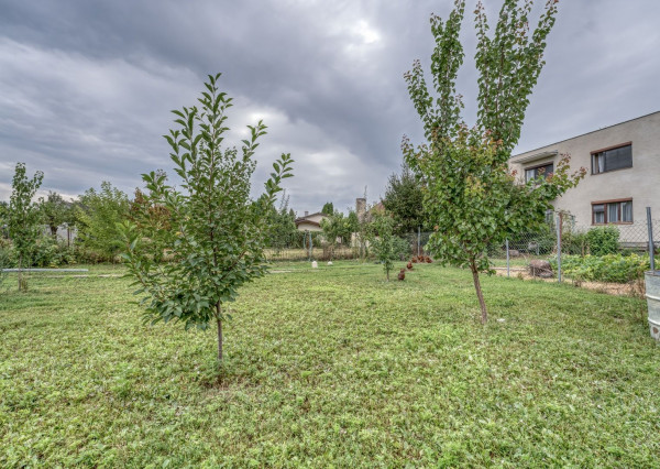 REZERVOVANÝ - RealityDS - Predaj RD 7 izb. , s dvomi BJ, pozemkom 1798 m2, Šamorín