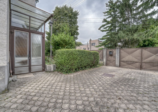 REZERVOVANÝ - RealityDS - Predaj RD 7 izb. , s dvomi BJ, pozemkom 1798 m2, Šamorín