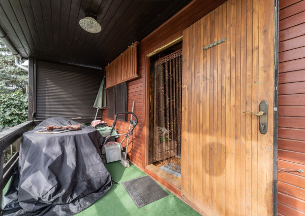 PREDANÁ - RealityDS - Predaj rekreačného pozemku 400 m2 s letnou drevenou chatkou !!!, 65990,- € Dobrohošť