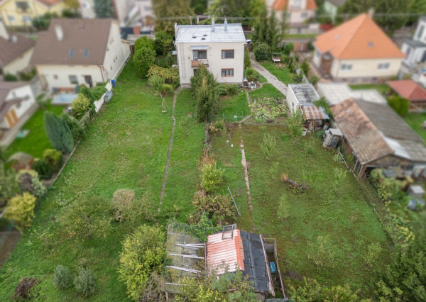 REZERVOVANÝ - RealityDS - POZEMOK 1798 m2, možnosť investície, vers. bývania,  ŠAMORÍN !!! ZĽAVA 40.000,-€ !!