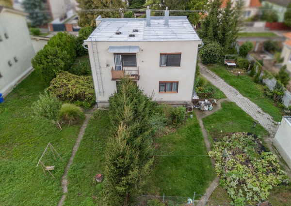 REZERVOVANÝ - RealityDS - POZEMOK 1798 m2, možnosť investície, vers. bývania,  ŠAMORÍN !!! ZĽAVA 40.000,-€ !!