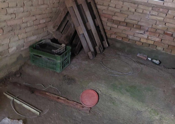 PREDANÁ - RealityDS - Predaj rekreačného pozemku 400 m2 s letnou drevenou chatkou !!!, 65990,- € Dobrohošť