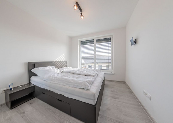 RealityDS - Štýlový 2-izbový byt v Košútoch s balkónom – ideálny na investíciu alebo prvé bývanie na PREDAJ