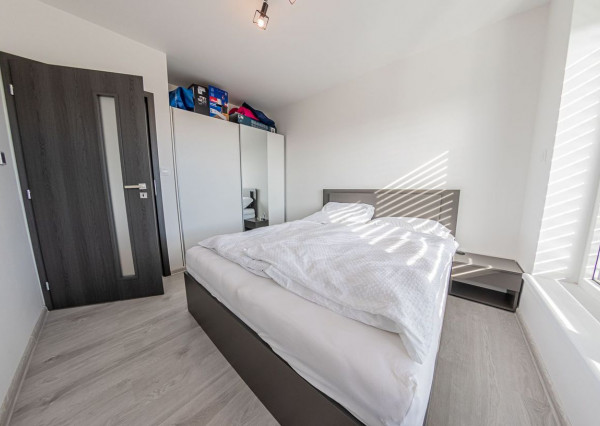 RealityDS - Štýlový 2-izbový byt v Košútoch s balkónom – ideálny na investíciu alebo prvé bývanie na PREDAJ